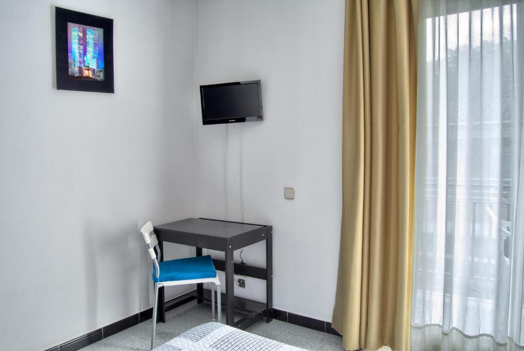 Hostal Bonavista Blanes Room photo