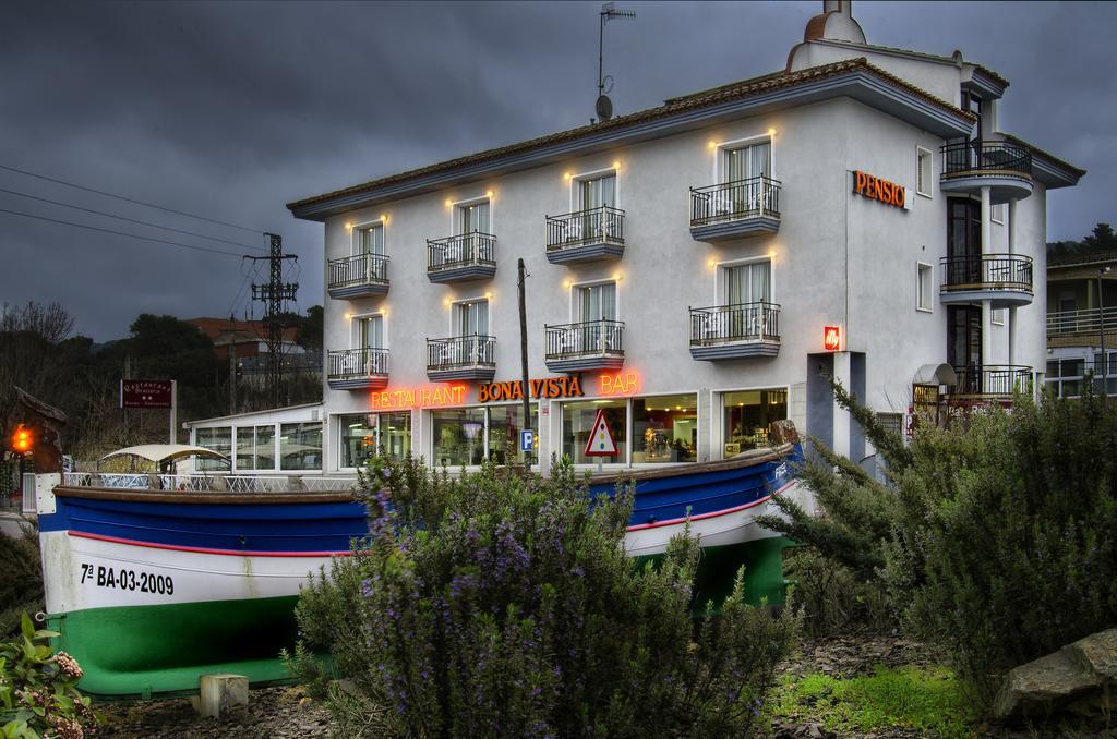 Hostal Bonavista Blanes Exterior photo
